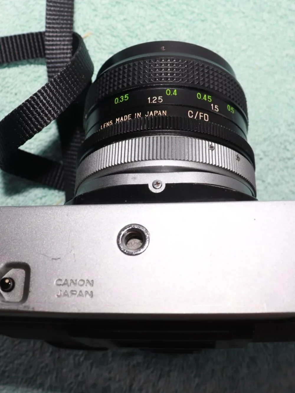 Canon AT-1 35mm Film Camera W/Vivitar 55mm Lens for parts. Shutter Not Working.